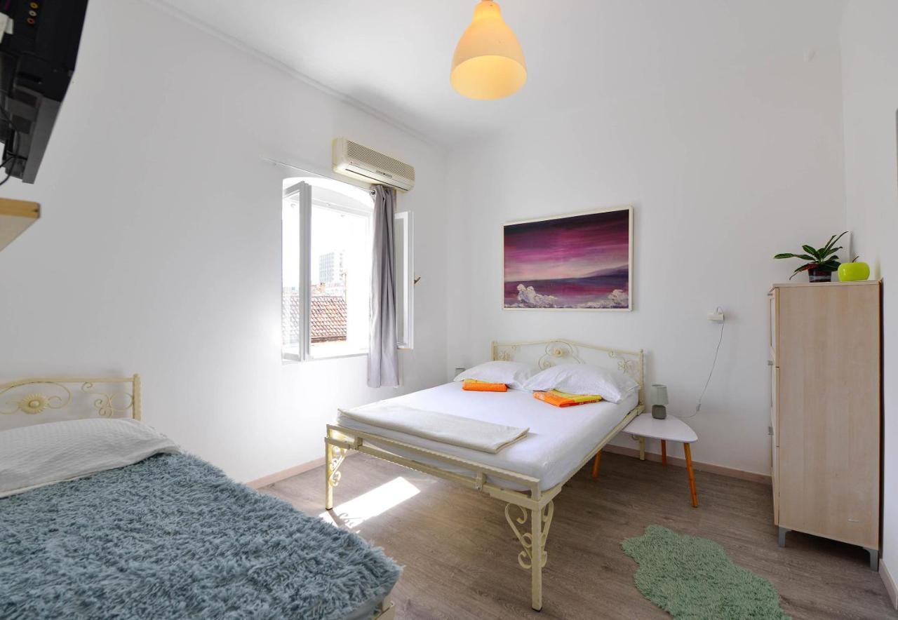 Apartments Bulovic In The Very Center Of Split Exterior photo